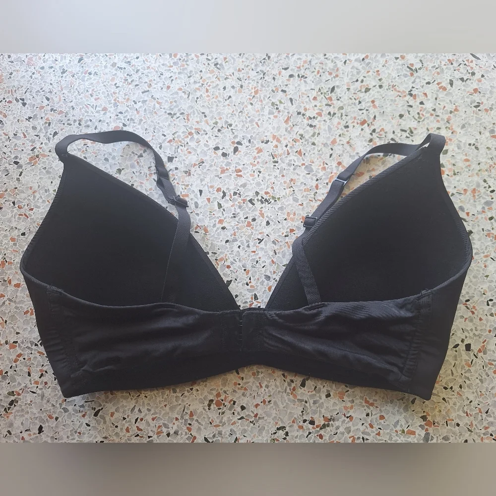 Skims Push-up Plunge Bra - Picture 5 of 7